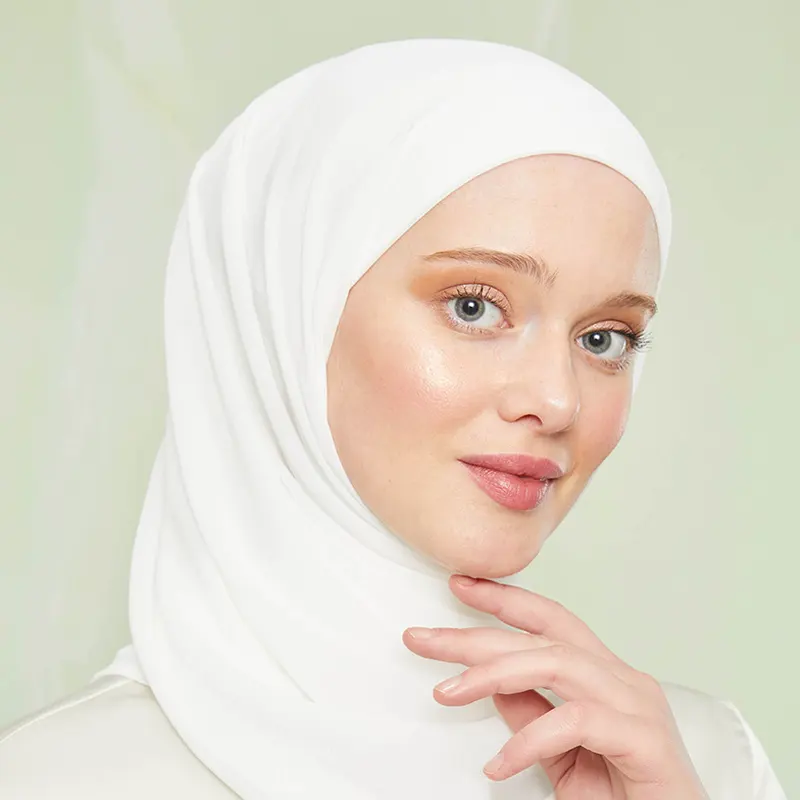 Instant Hijab off white 2