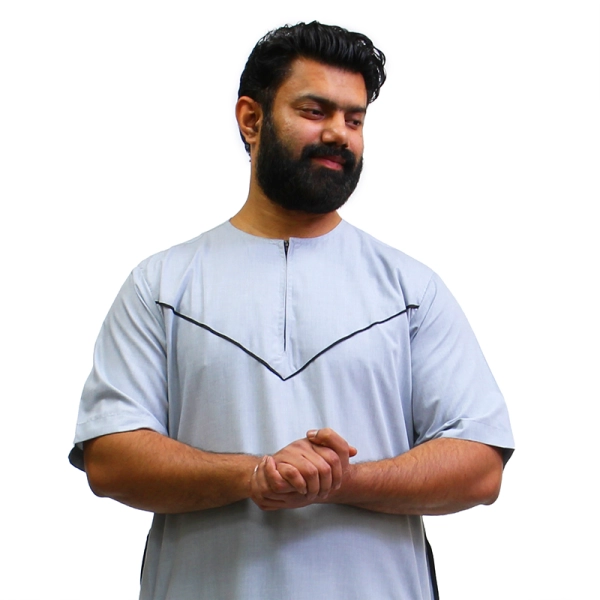 Omani light grey half-sleeve thobe