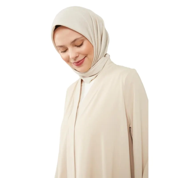 Aiyla Cream Belted Abaya